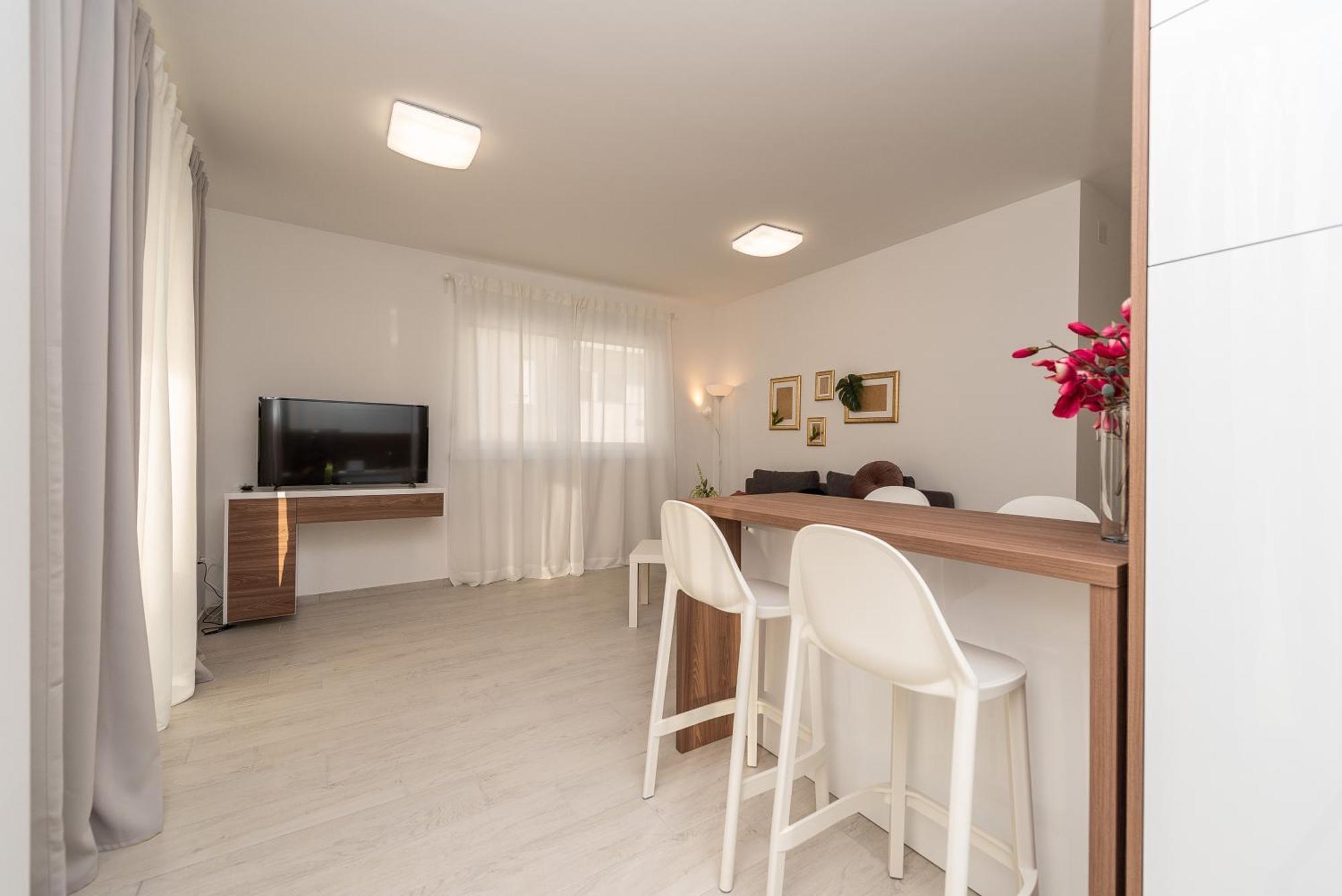 Apartments & Rooms Pool Villas Maris B ノヴァリャ 部屋 写真